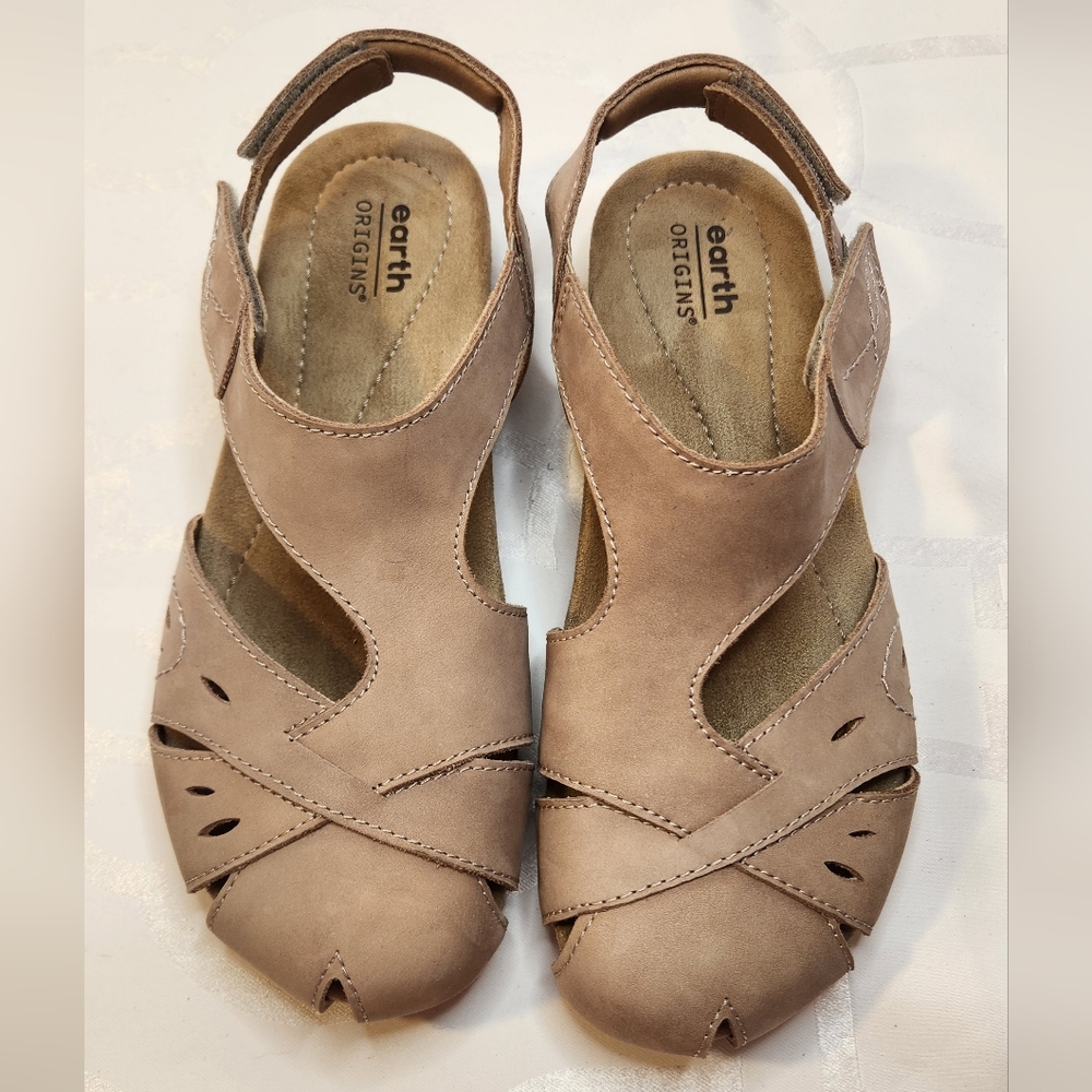 Earth Origins Etbirdine Comfort Support Tan Leather Slip On Sandal Size 7M - Picture 3 of 10
